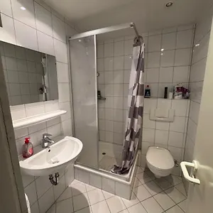50 Qm Zentral In Domnaehe Apartment